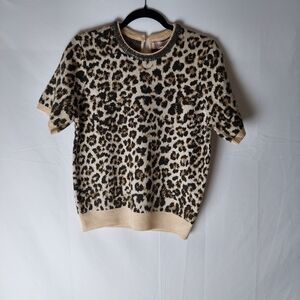 Leopard Print Short Sleeve Sweater